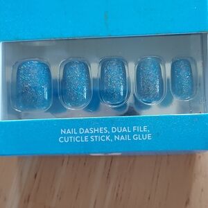Sparkling Blue Press-On Nails Set